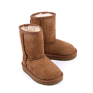 Boots classic camel